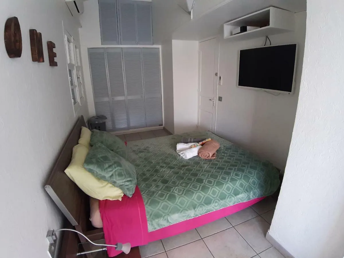 Apartment Vue Mer - Duplex F4 Marina Du Gosier Le Gosier  Guadeloupe