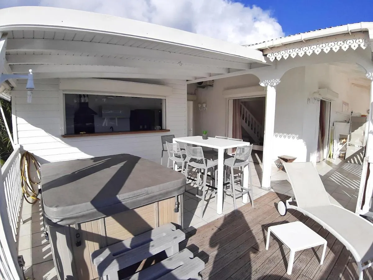 Apartment Vue Mer - Duplex F4 Marina Du Gosier Le Gosier  Guadeloupe